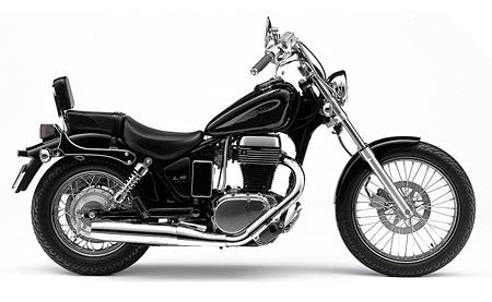 Suzuki chopper motorkerékpár