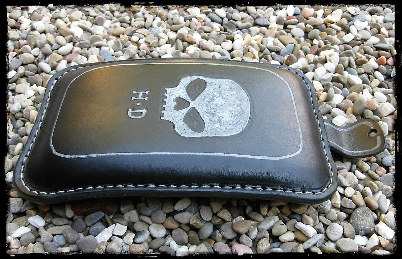 dhcustom skull HD bőr utasülés