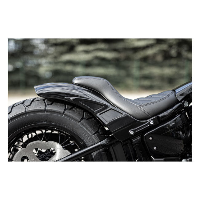 killer custom predator bobber nyereg - 18-23 M8 Softail