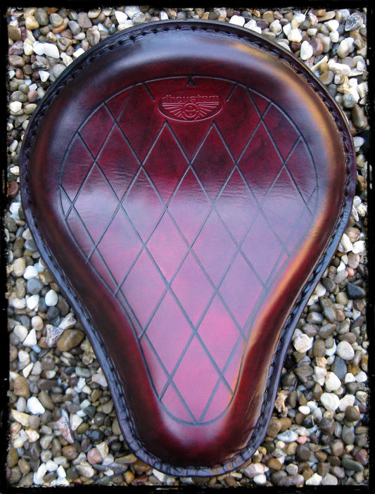 dhcustom garnet bőr szóló nyereg medium - univerzális
