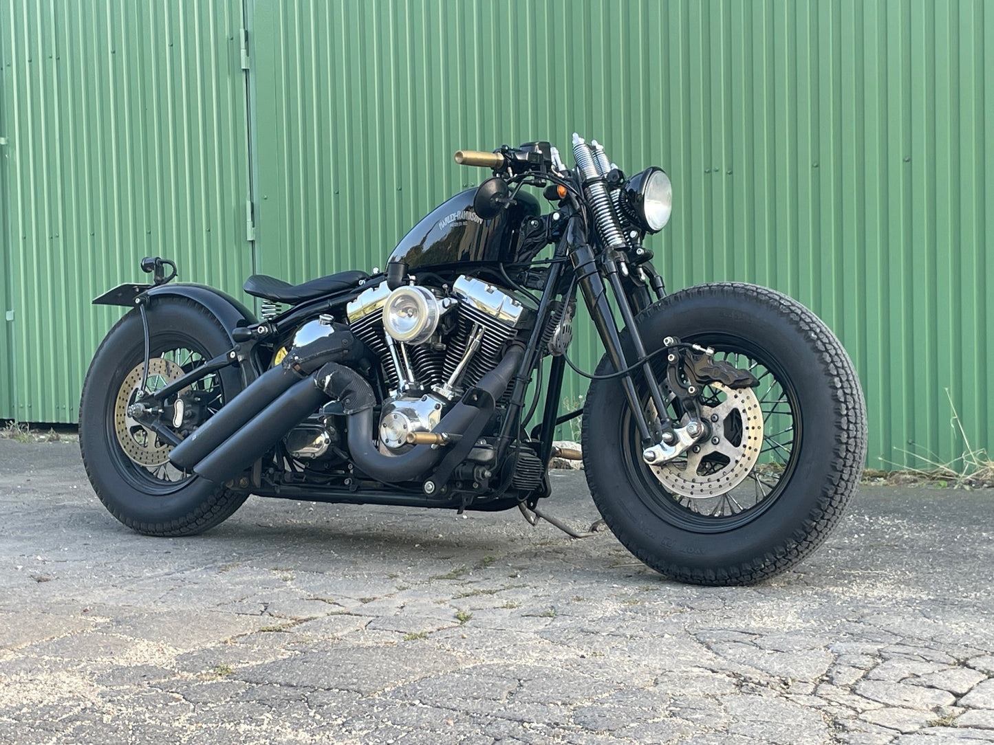 harley-davidson FXSTS softail springer bobber motorkerékpár (bővített csomag)