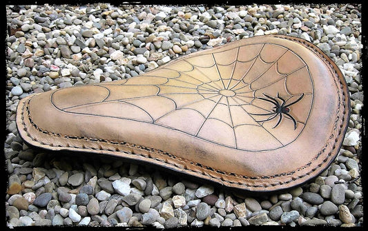 dhcustom spider szóló nyereg medium - univerzális