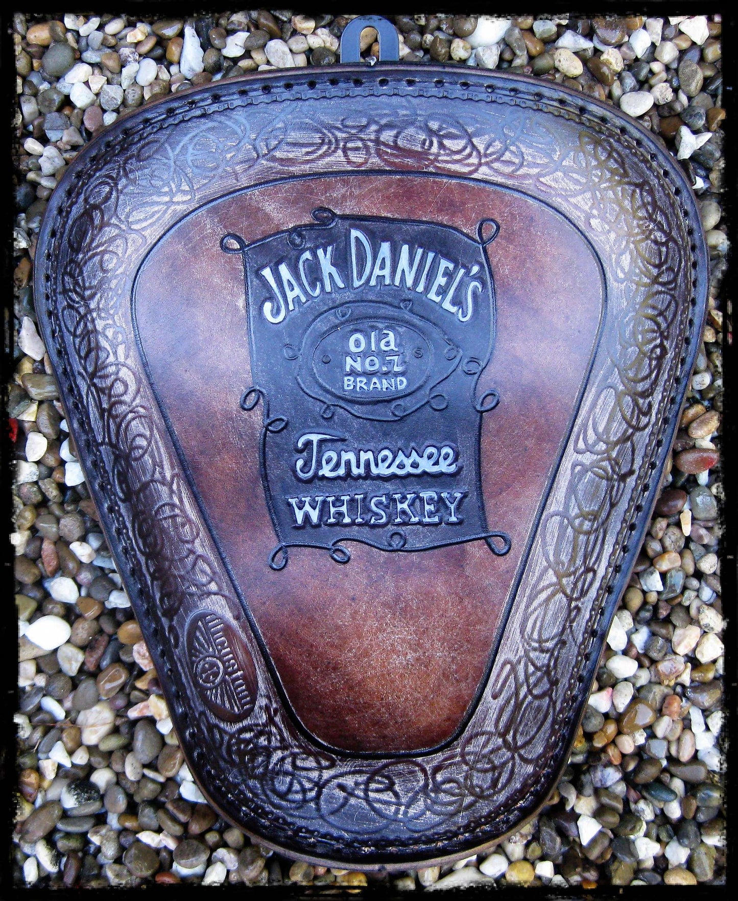 dhcustom up jack daniels szóló nyereg - 10-22 Sportster