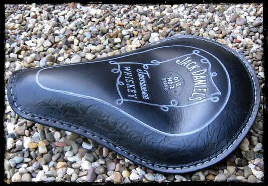 dhcustom fekete jack daniels szóló nyereg standard - univerzális