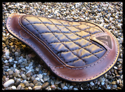 dhcustom triumph comfort szóló nyereg - Triumph